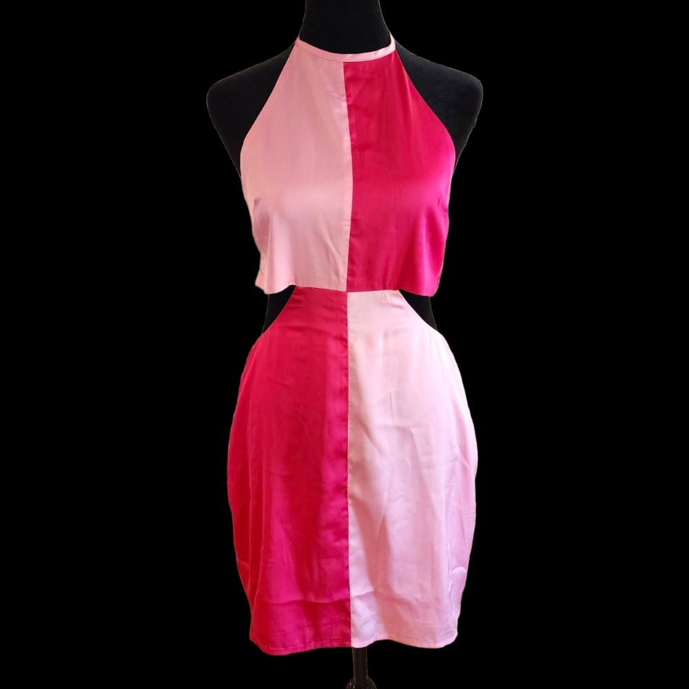 🎀Pink Colorblock Halter Dress